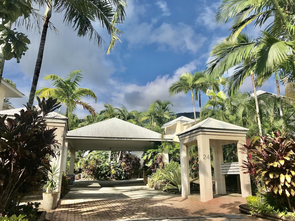 The Villas Palm Cove - Accommodation Australia
